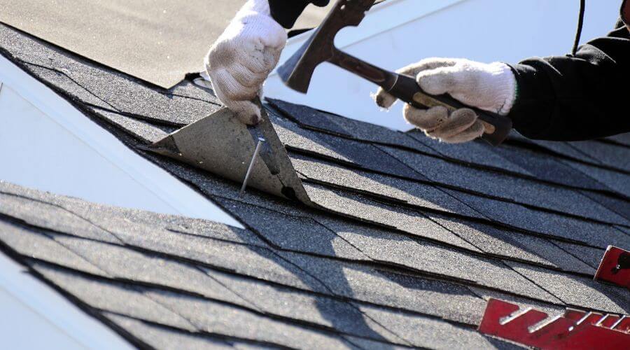 Expert Emergency Roof Repairs services in Deshler, NE
